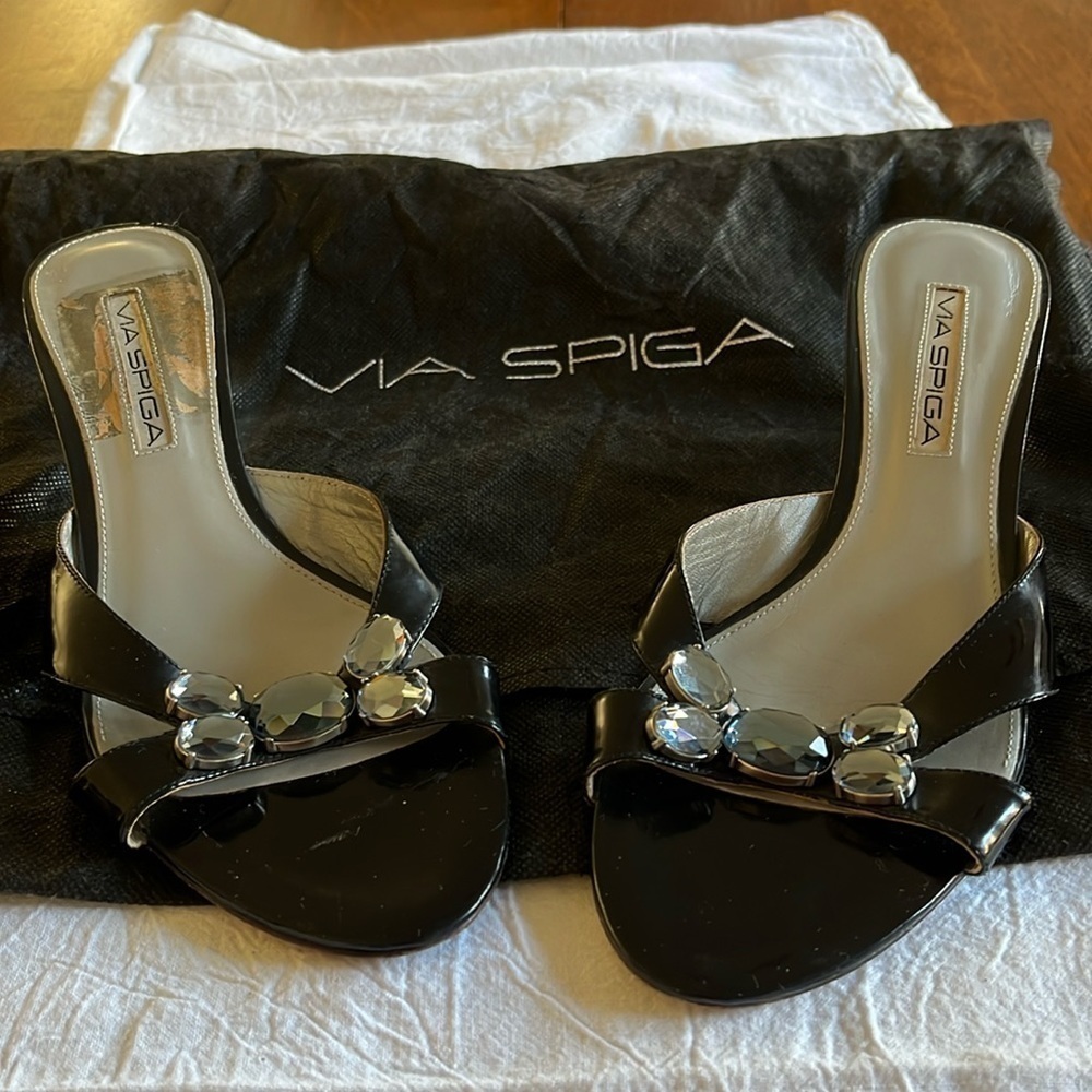 Via Spiga black patent leather 2 inch heeled sandals. Size 7.5.
